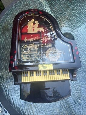Vintage King Piano Music Box